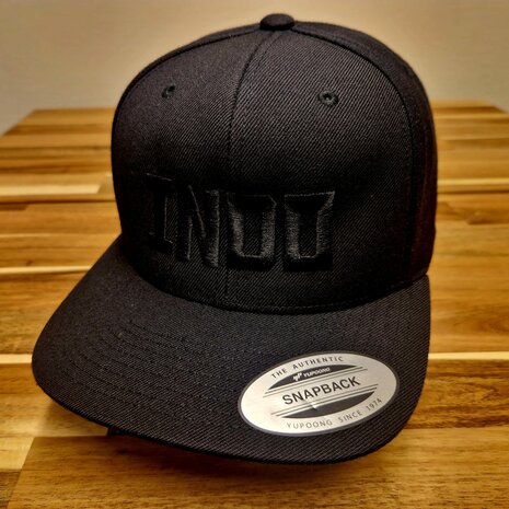 Indo Cap in Black